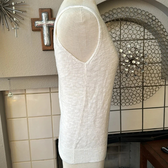 Michael Stars XS Top v neck Chalk white Katrina Soft Retail $108 - Picture 3 of 8